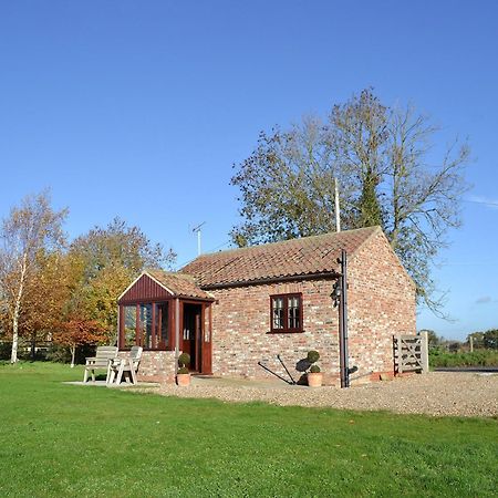 The Old Chapel Villa Burshill Exterior photo